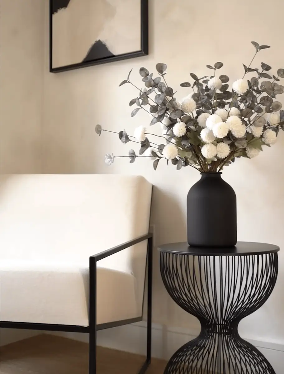 The Florae styled at home